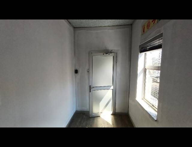 BUSINESS PROPERTY TO RENT IN MIDSTREAM ESTATE